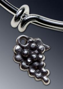 Grapes charm