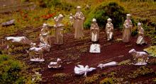 Photo of Pewter 14 Piece Nativity Scene