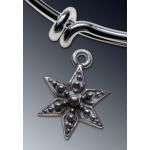 Star charm - Medium 